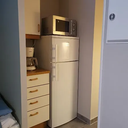 Fresh Studio With Parking Apartment