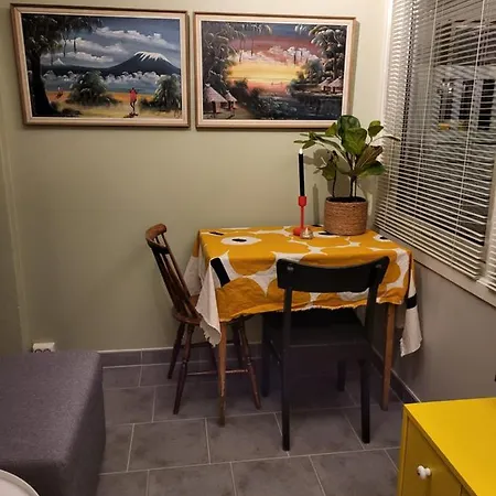 Fresh Studio With Parking *